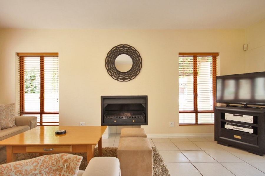 To Let 2 Bedroom Property for Rent in Devonvale Golf Wine Estate Western Cape